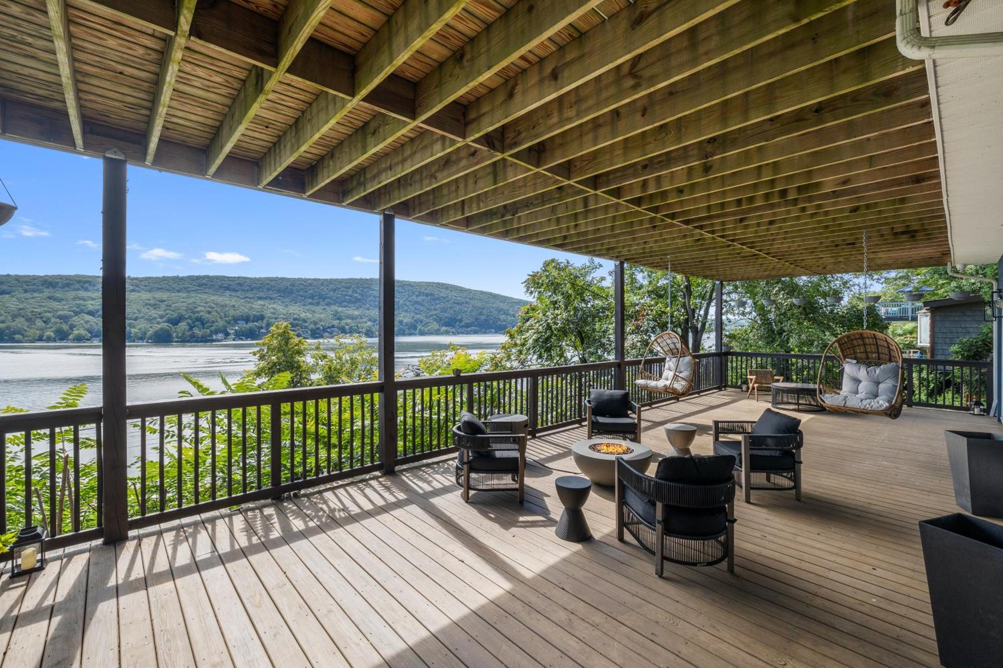 Lakeview House - Hot Tub - Firepit - Stunning Views - Spacious Deck - Cozy Living Room - Bar Greenwood Lake ภายนอก รูปภาพ