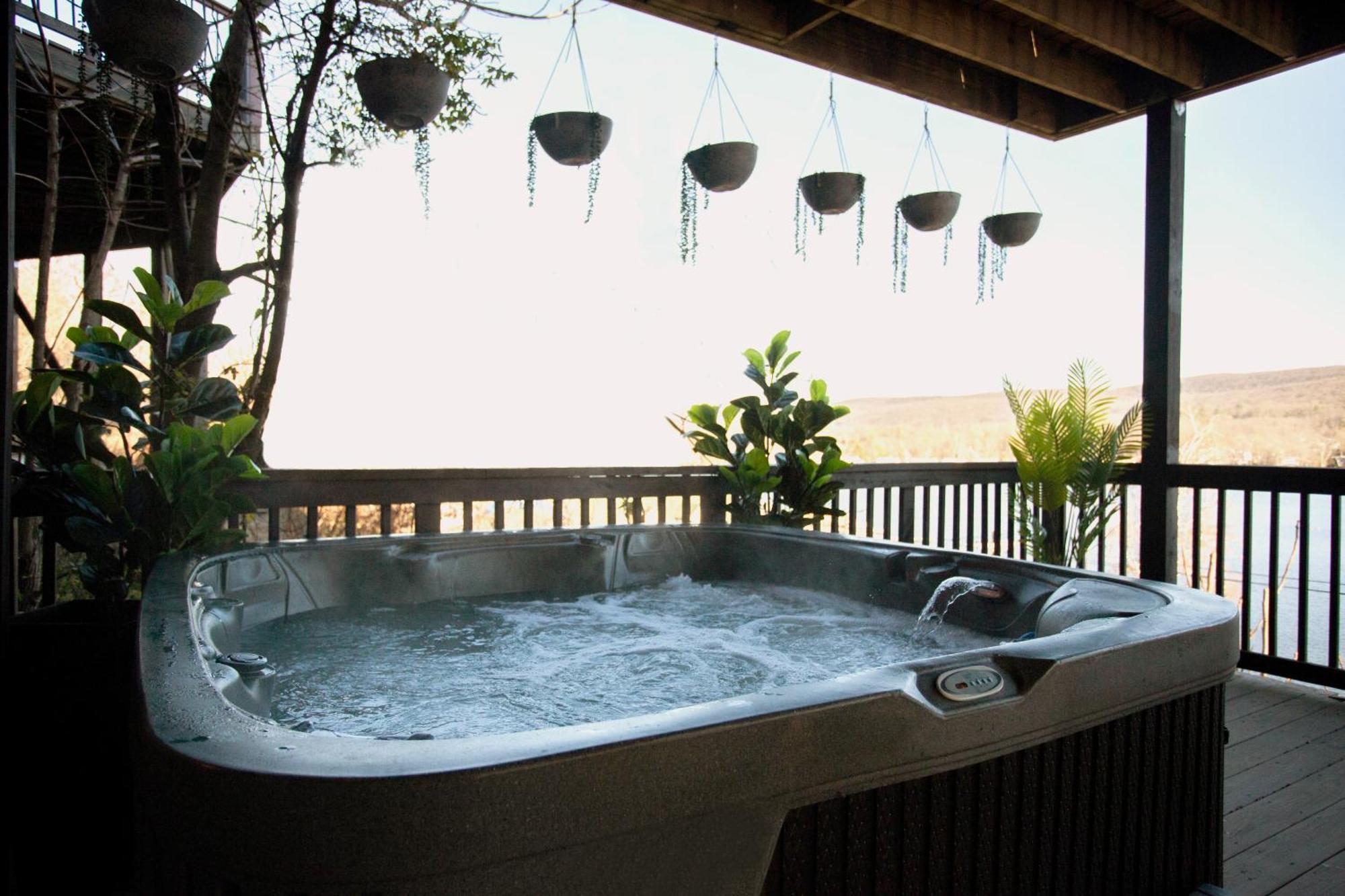 Lakeview House - Hot Tub - Firepit - Stunning Views - Spacious Deck - Cozy Living Room - Bar Greenwood Lake ภายนอก รูปภาพ